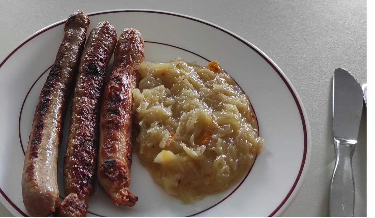 Fränkische Bratwürste mit Kraut